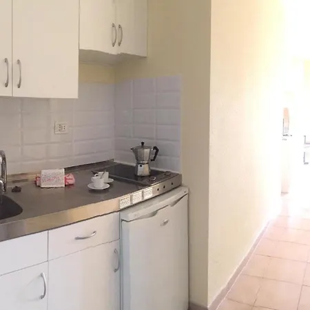 Studio Fur 2 Personen Ca 40 Qm In Cristianos, Teneriffa Westkuste Von Teneriffa