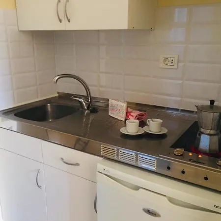 Studio Fur 2 Personen Ca 40 Qm In Cristianos, Teneriffa Westkuste Von Teneriffa לוס כריסטיאנוס